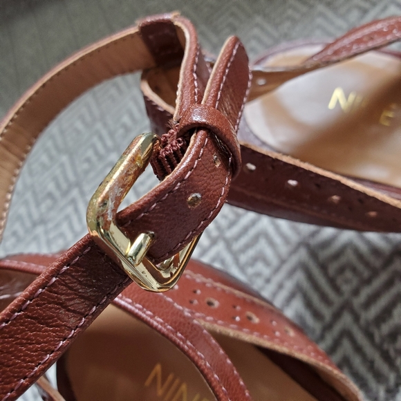 Nine West Ankle Strap Leather Heel - Picture 11 of 11